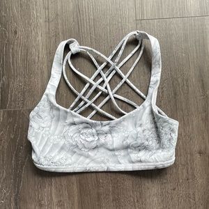 Lululemon Free to be Wild sports bra